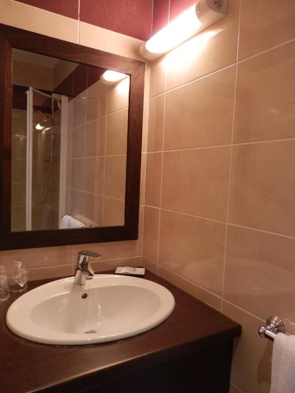 Le Comte Rouge Hotel Thonon-les-Bains Room photo